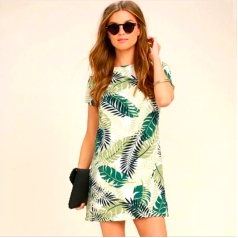 Lulus Give Me A Print Ivory White/Green Palm Leaves Shift Mini Dress Size Medium